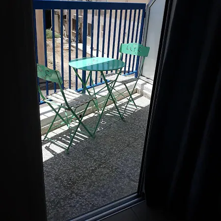 In Apartman *